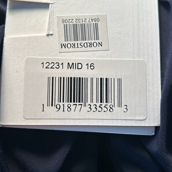 Mac Duggal 12231 NWT BEADED CUFF DROP SHOULDER FAUX WRAP GOWN - Picture 14 of 15